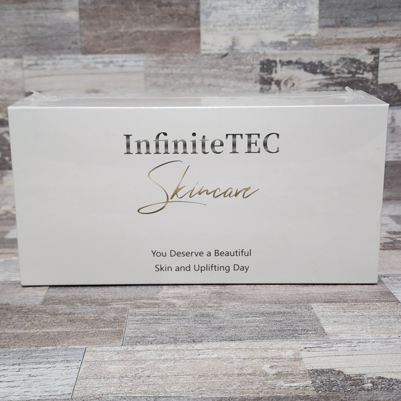 InfiniteTEC AQD-6 Portable Facial Tightening Device Hydrating Skin Care Device - Picture 1 of 7